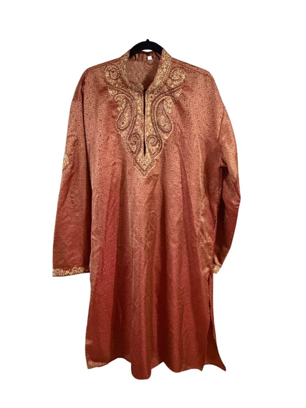 Traditional Mens Embroidered Kurta In Gold & Red Size 44 Long Sleeve Lightweight
